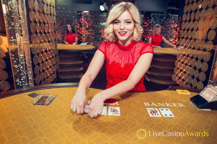 live baccarat dealer